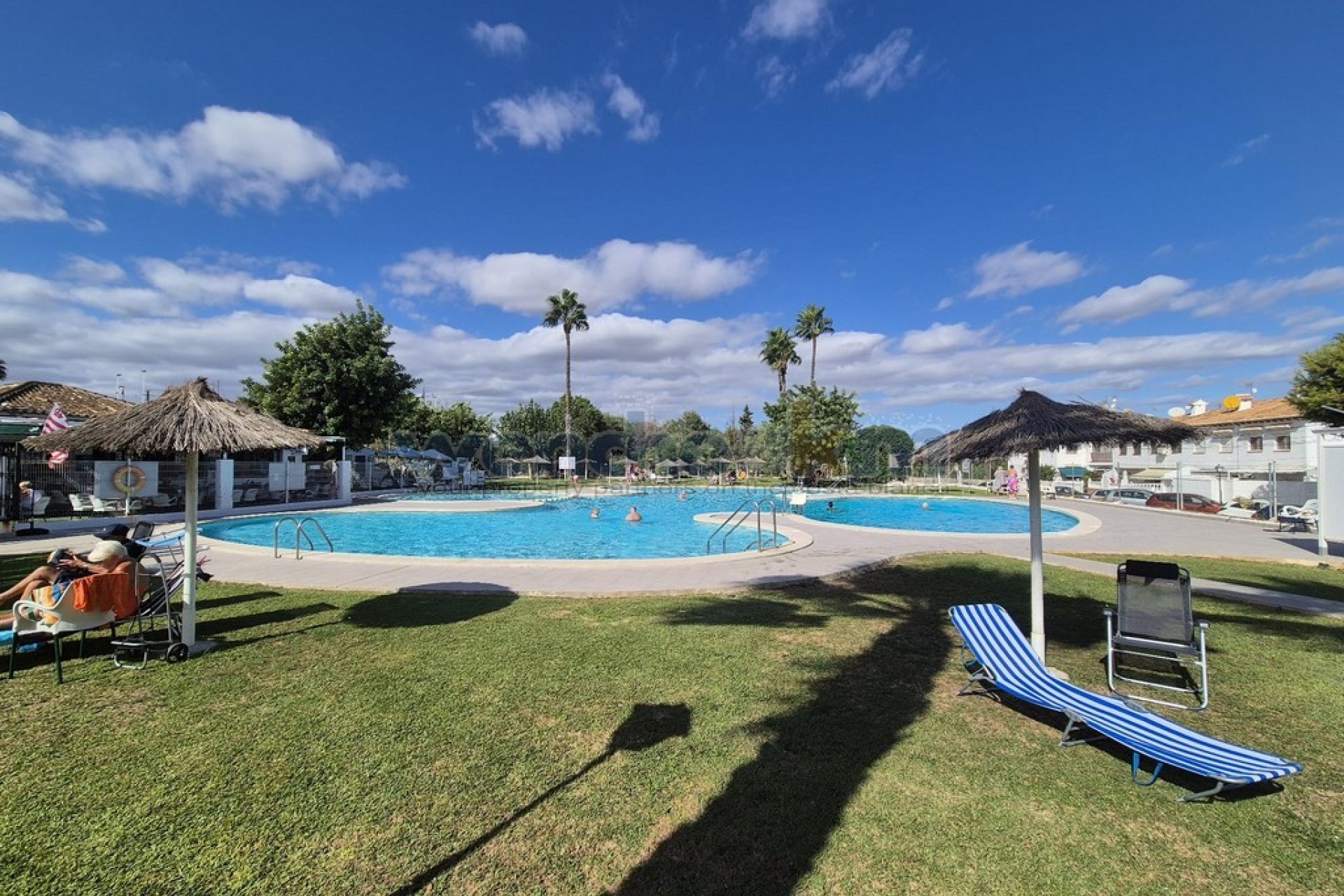 Återförsäljning - Bungalow-Lägenhet -
Torrevieja - Los Balcones