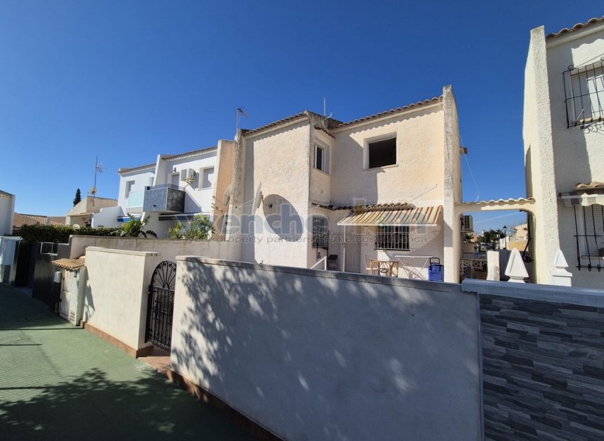 Återförsäljning - bungalow -
Orihuela Costa - La Florida