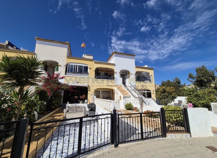 Återförsäljning - bungalow -
Orihuela Costa - Los Altos