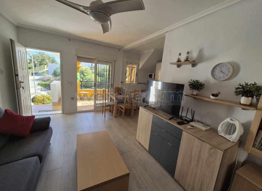 Återförsäljning - bungalow -
Orihuela Costa - Los Altos