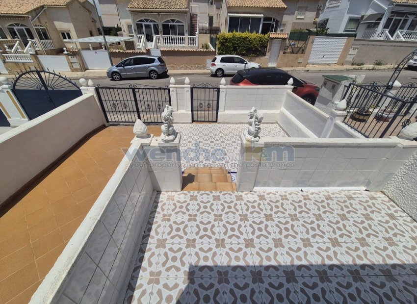 Återförsäljning - bungalow -
Orihuela Costa - Los Altos