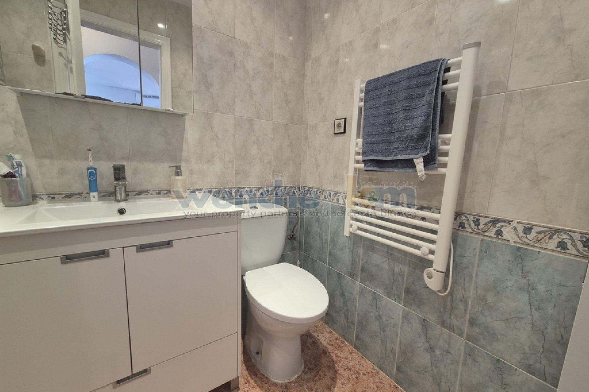 Återförsäljning - bungalow -
Orihuela Costa - Los Altos