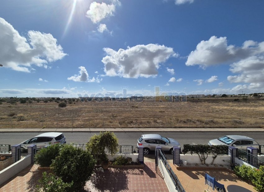 Återförsäljning - Duplex -
Orihuela Costa - Villamartín