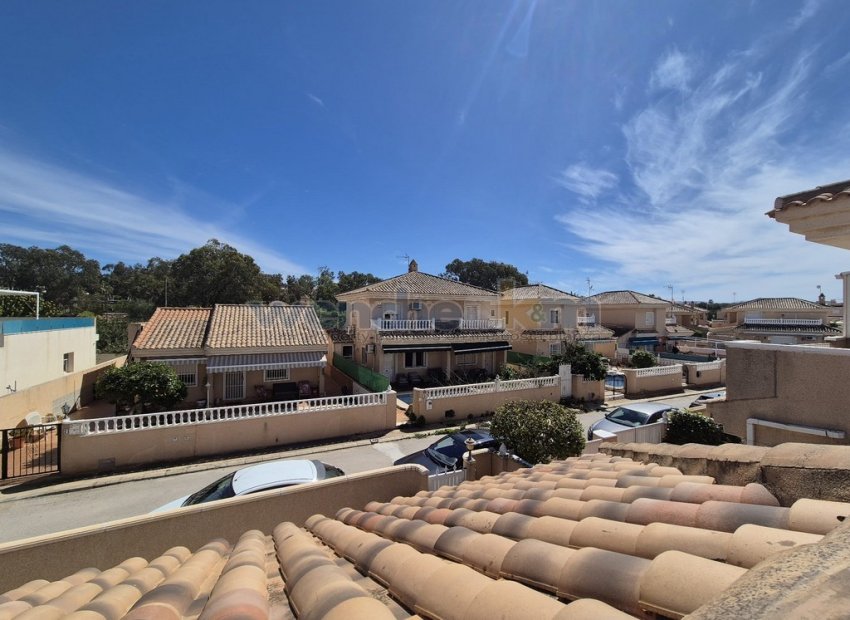 Återförsäljning - Fristående villa -
Orihuela Costa - Los Altos