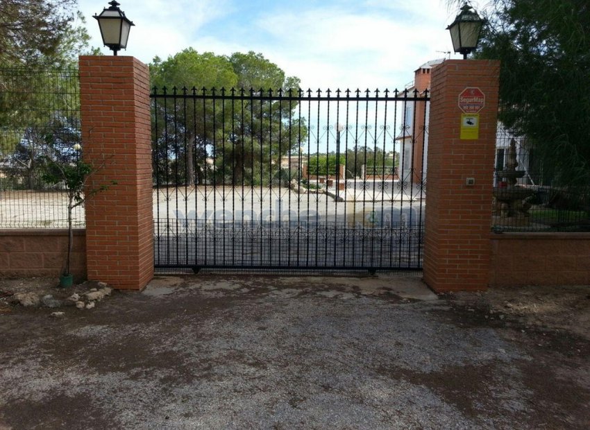 Återförsäljning - Fristående villa -
Torrevieja - Los Balcones