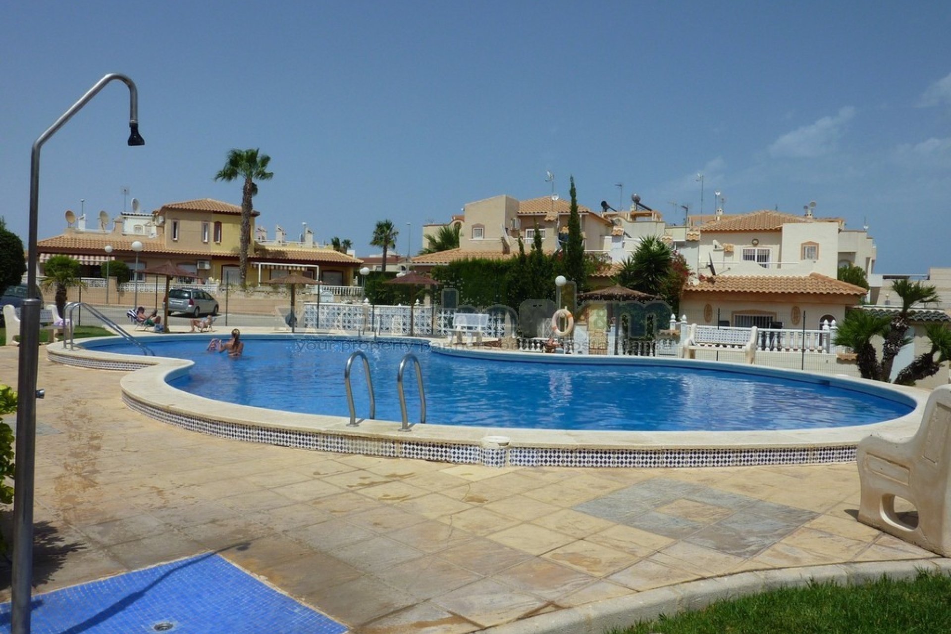 Återförsäljning - Quatro -
Orihuela Costa - La Florida