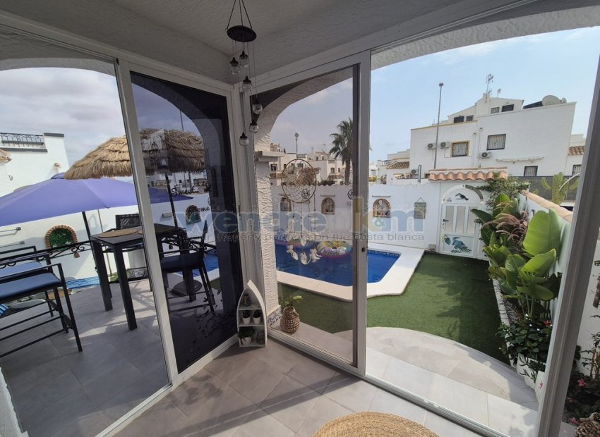 Återförsäljning - Quatro -
Orihuela Costa - Los Altos