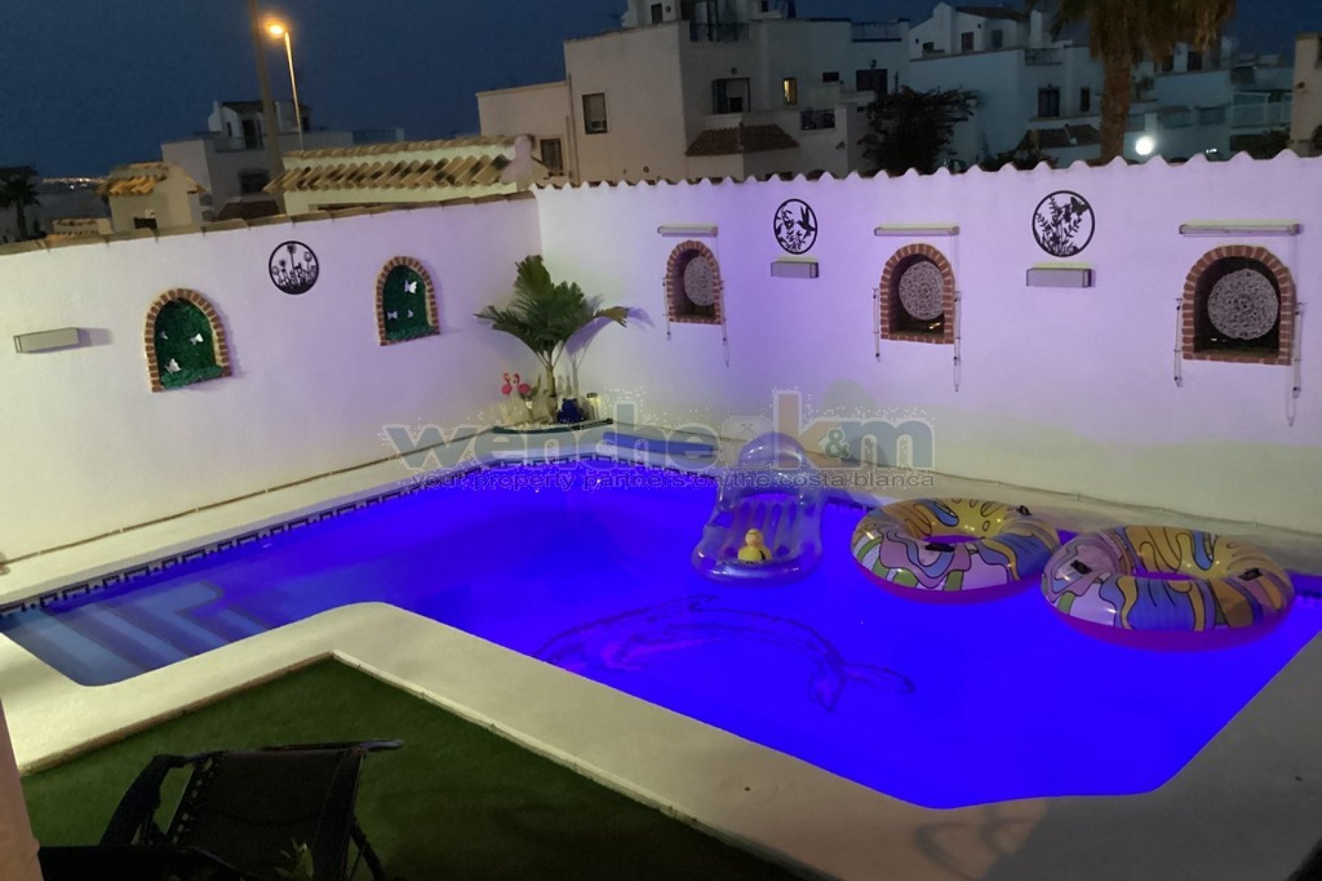 Återförsäljning - Quatro -
Orihuela Costa - Los Altos