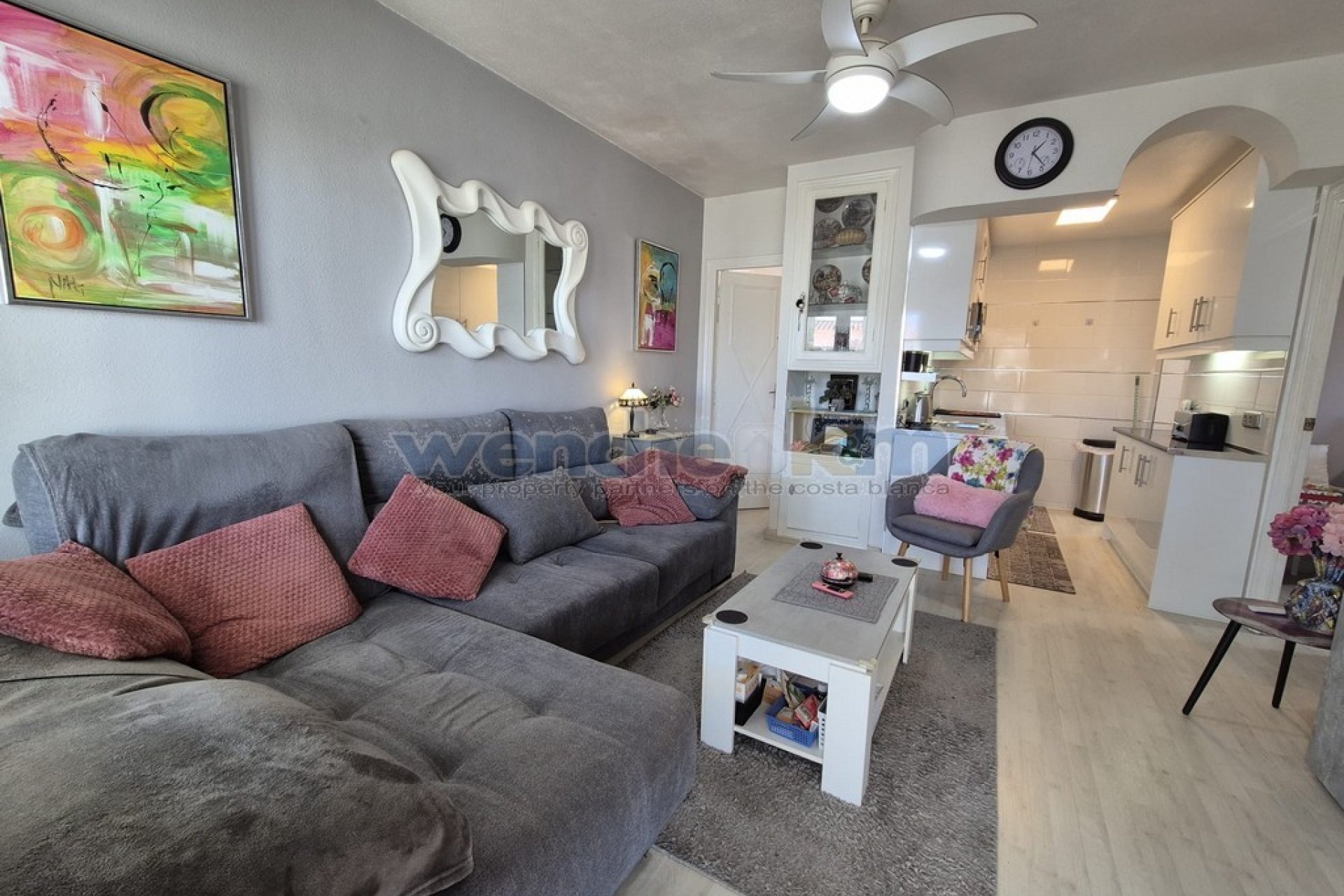 Återförsäljning - Quatro -
Orihuela Costa - Los Altos