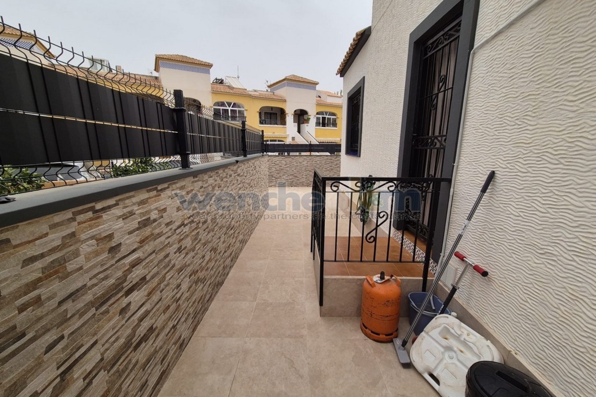 Återförsäljning - Quatro -
Orihuela Costa - Los Altos