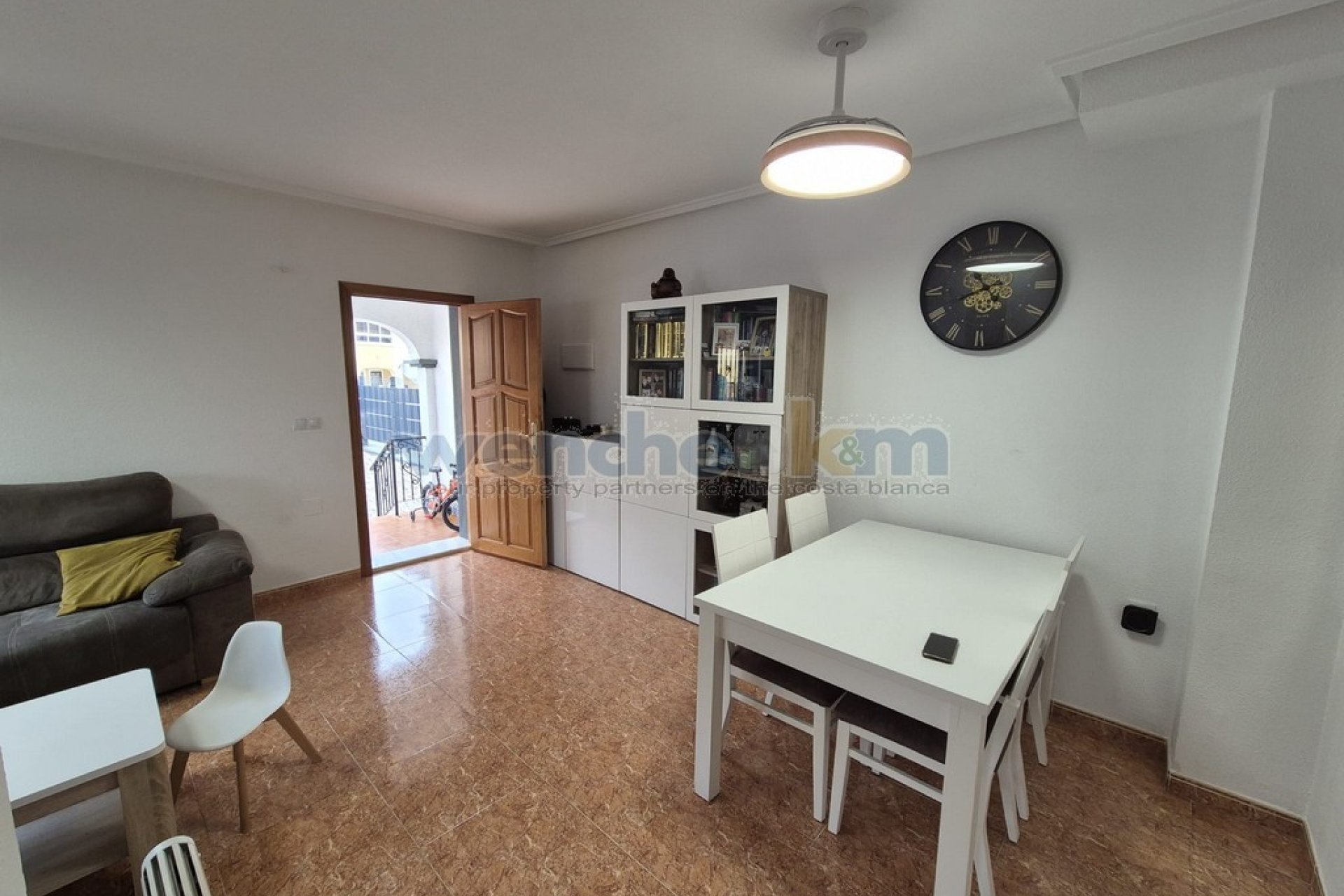 Återförsäljning - Quatro -
Orihuela Costa - Los Altos