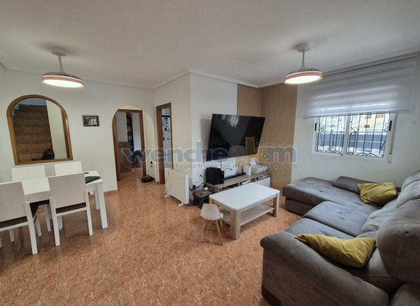 Återförsäljning - Quatro -
Orihuela Costa - Los Altos