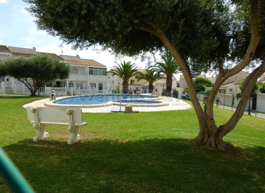 Återförsäljning - Semi-Detached -
Orihuela Costa - La Florida