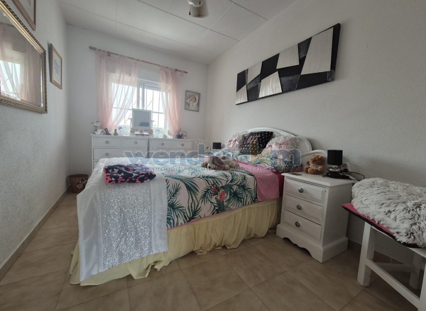 Återförsäljning - Semi-Detached -
Orihuela Costa - La Florida