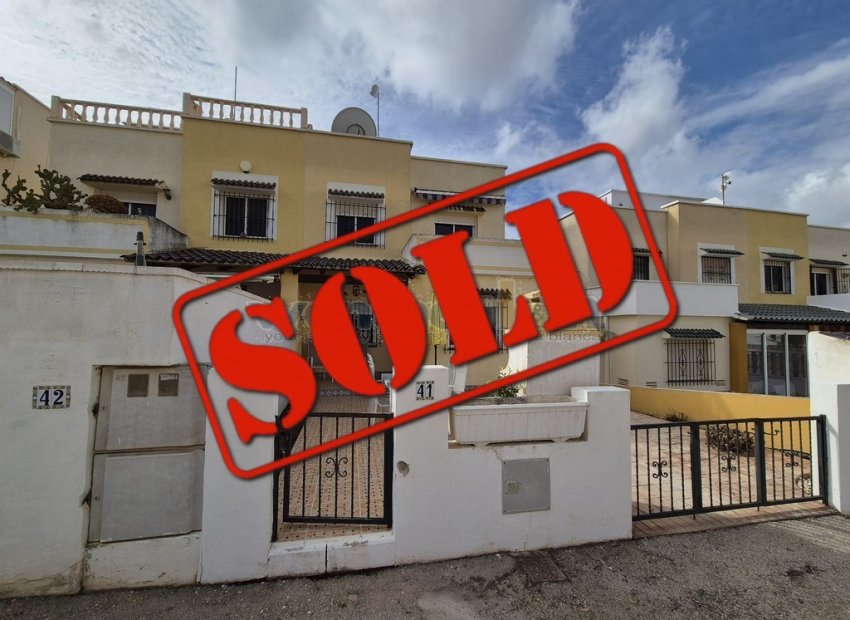 Återförsäljning - Semi-Detached -
Orihuela Costa - Los Altos