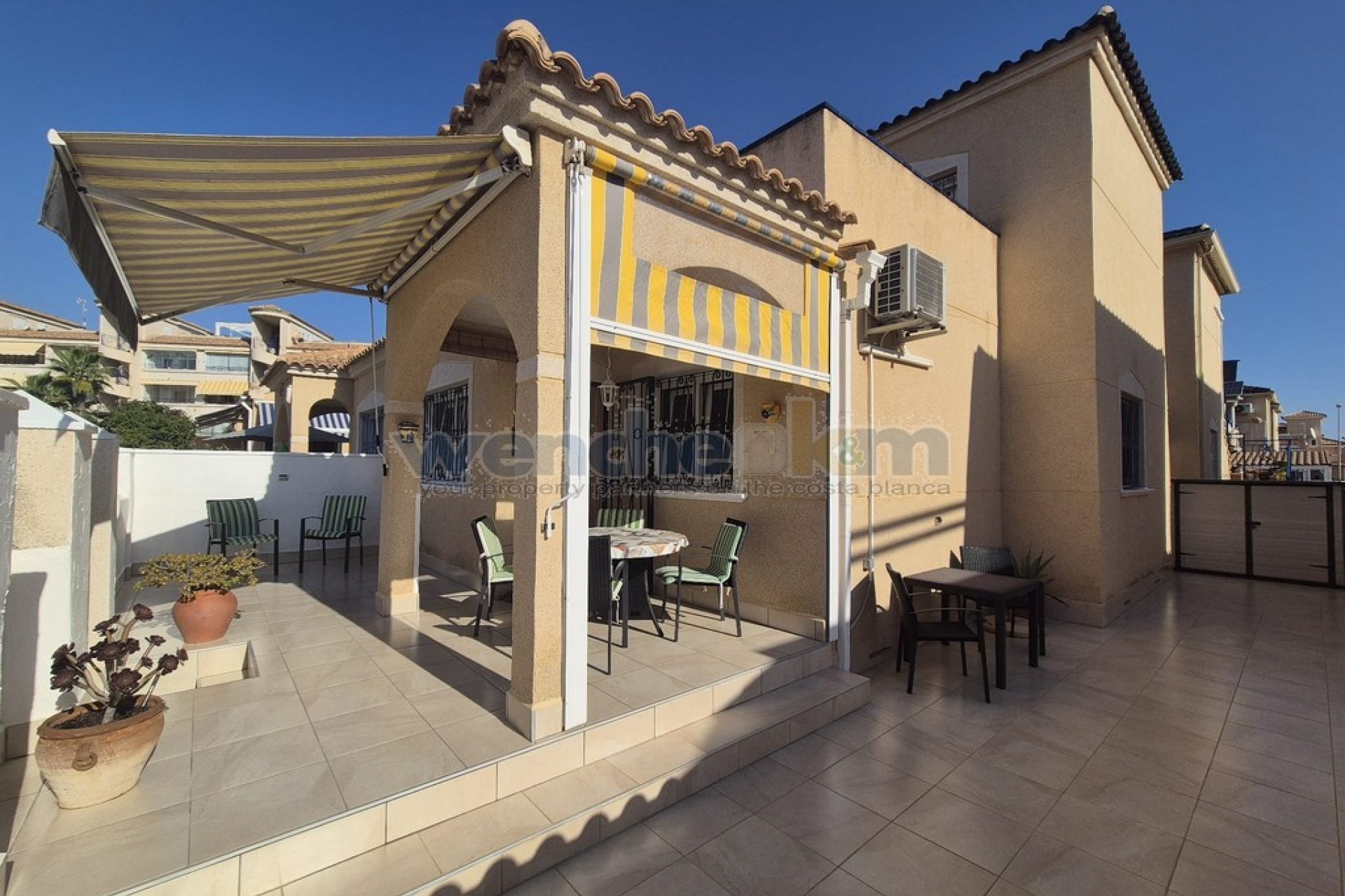 Återförsäljning - Semi-Detached -
Orihuela Costa - Los Altos