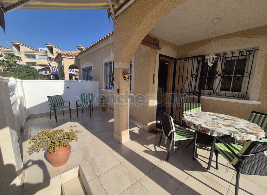Återförsäljning - Semi-Detached -
Orihuela Costa - Los Altos
