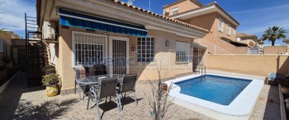 Detached Villa - Resale -
            Torrevieja - 500