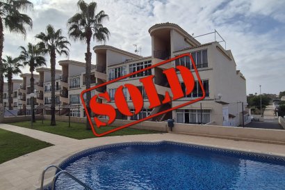 Lägenhet - Återförsäljning - Orihuela Costa -
                Los Altos