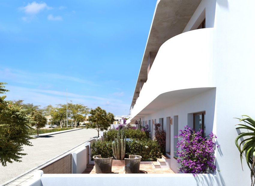 Neue Gebäude - Bungalow-Apartment -
Pilar de la Horadada