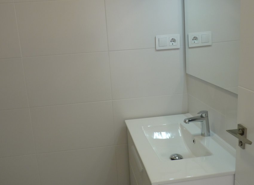Neue Gebäude - Bungalow-Apartment -
Pilar de la Horadada
