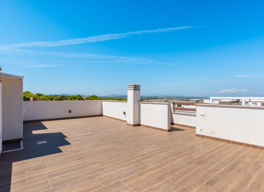 Neue Gebäude - Bungalow-Apartment -
Torrevieja