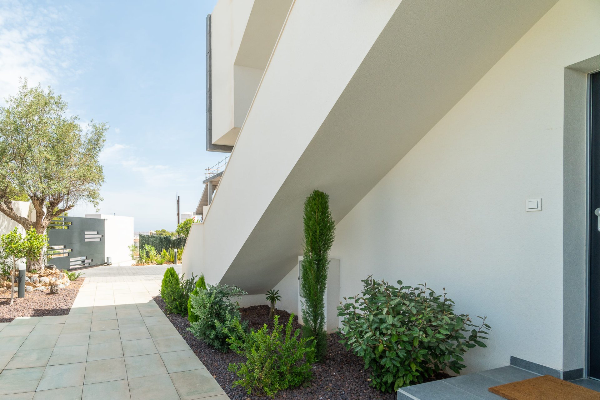 Neue Gebäude - Bungalow-Apartment -
Torrevieja