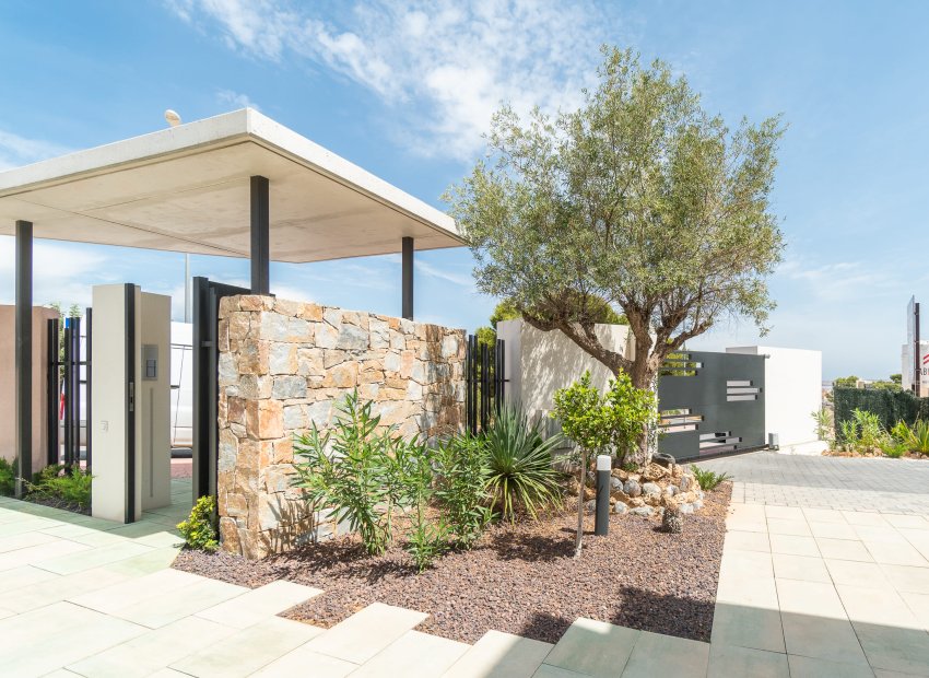 Neue Gebäude - Bungalow-Apartment -
Torrevieja