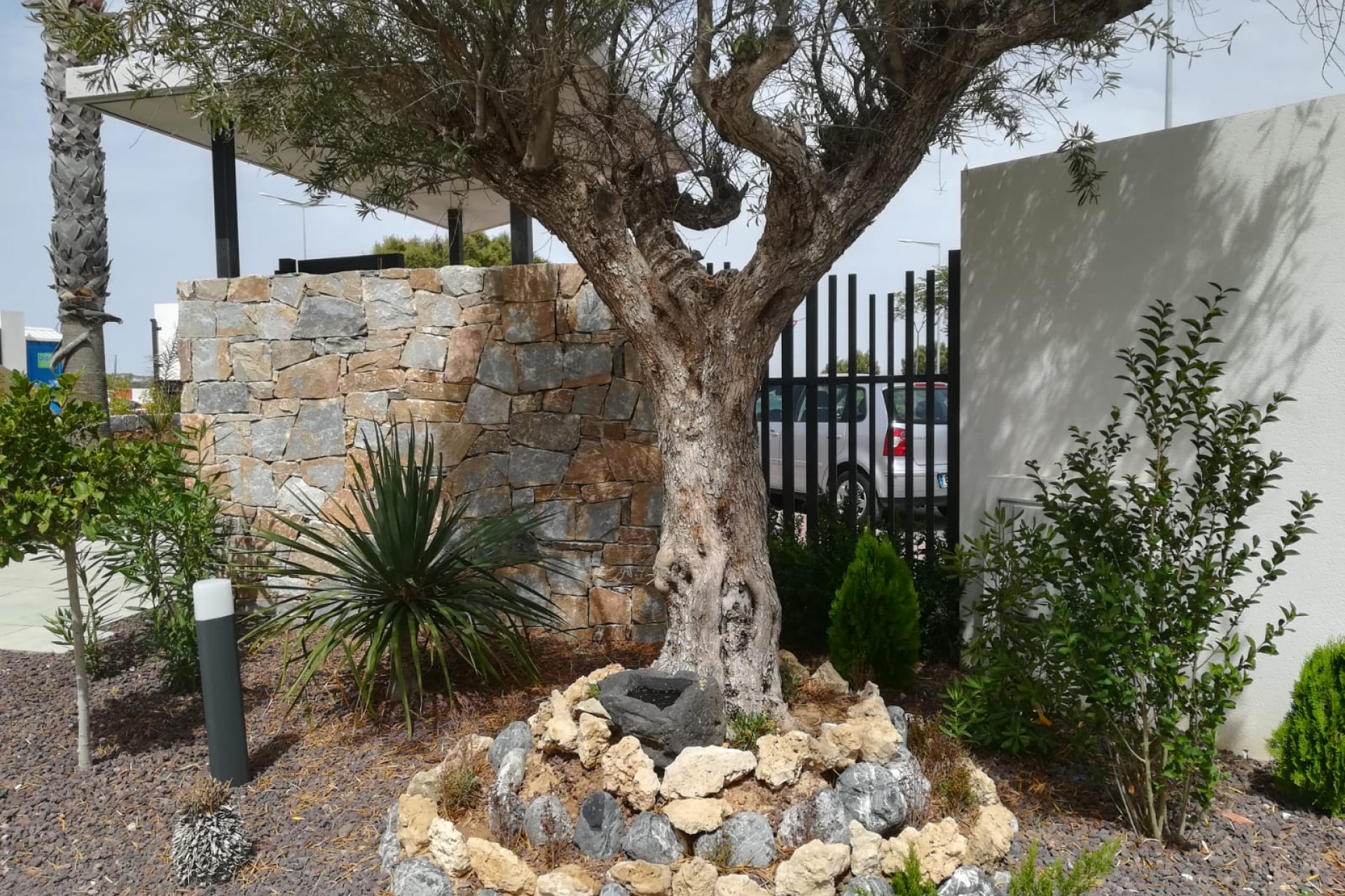 Neue Gebäude - Bungalow-Apartment -
Torrevieja