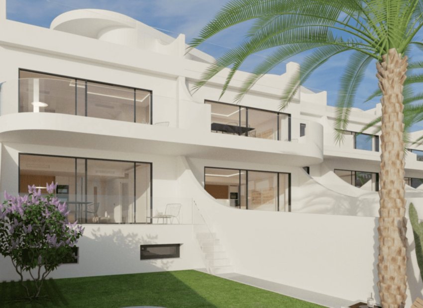 Neue Gebäude - Bungalow-Apartment -
Torrevieja