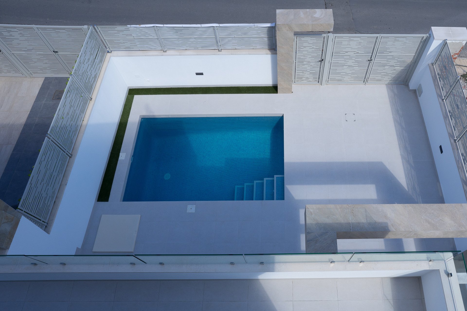Neue Gebäude - Freistehende Villa -
San Miguel de Salinas