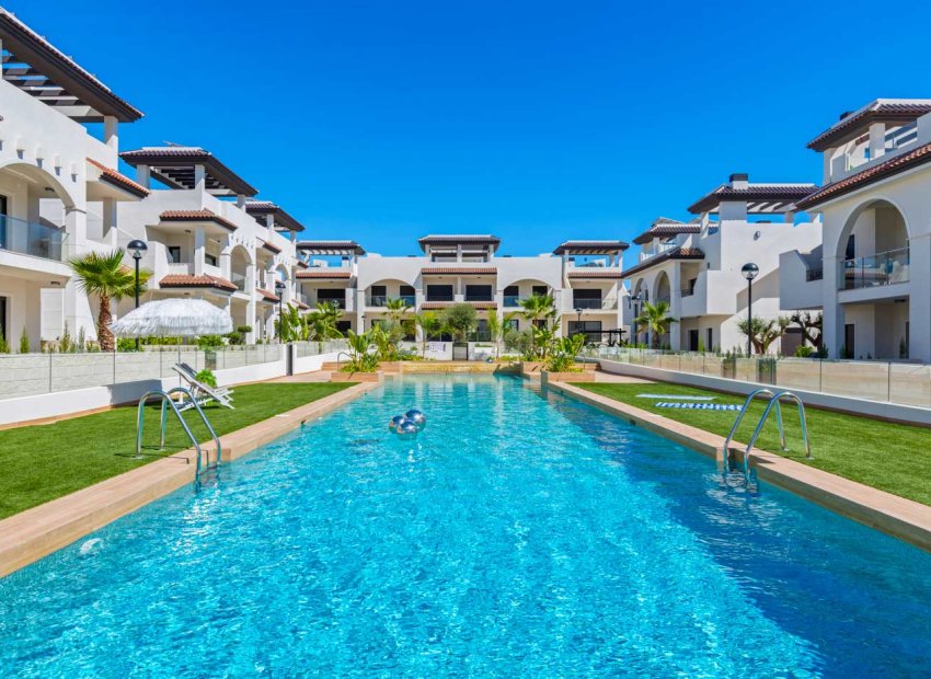 Neue Gebäude - Semi-Detached -
Rojales