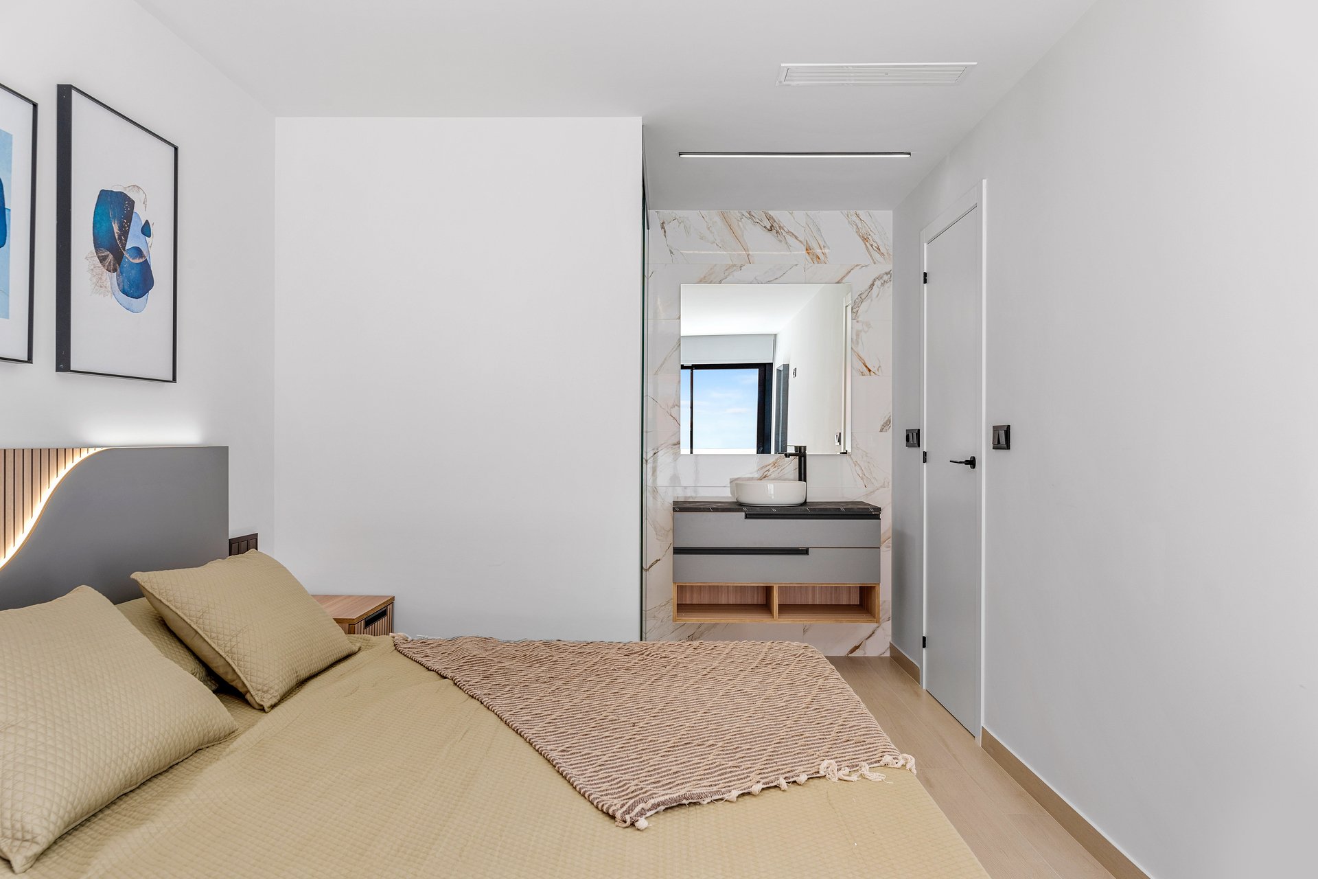 Neue Gebäude - Wohnung -
Guardamar del Segura