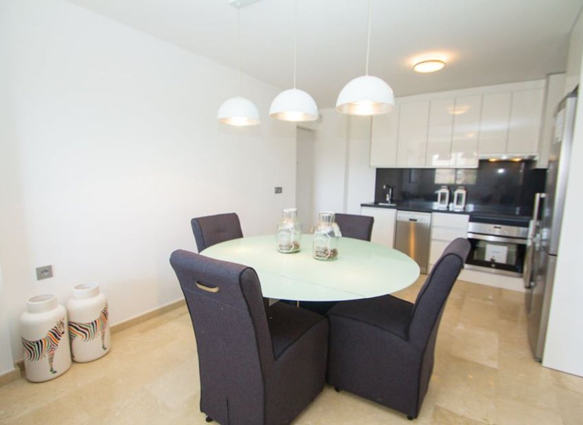 Neue Gebäude - Wohnung -
Orihuela