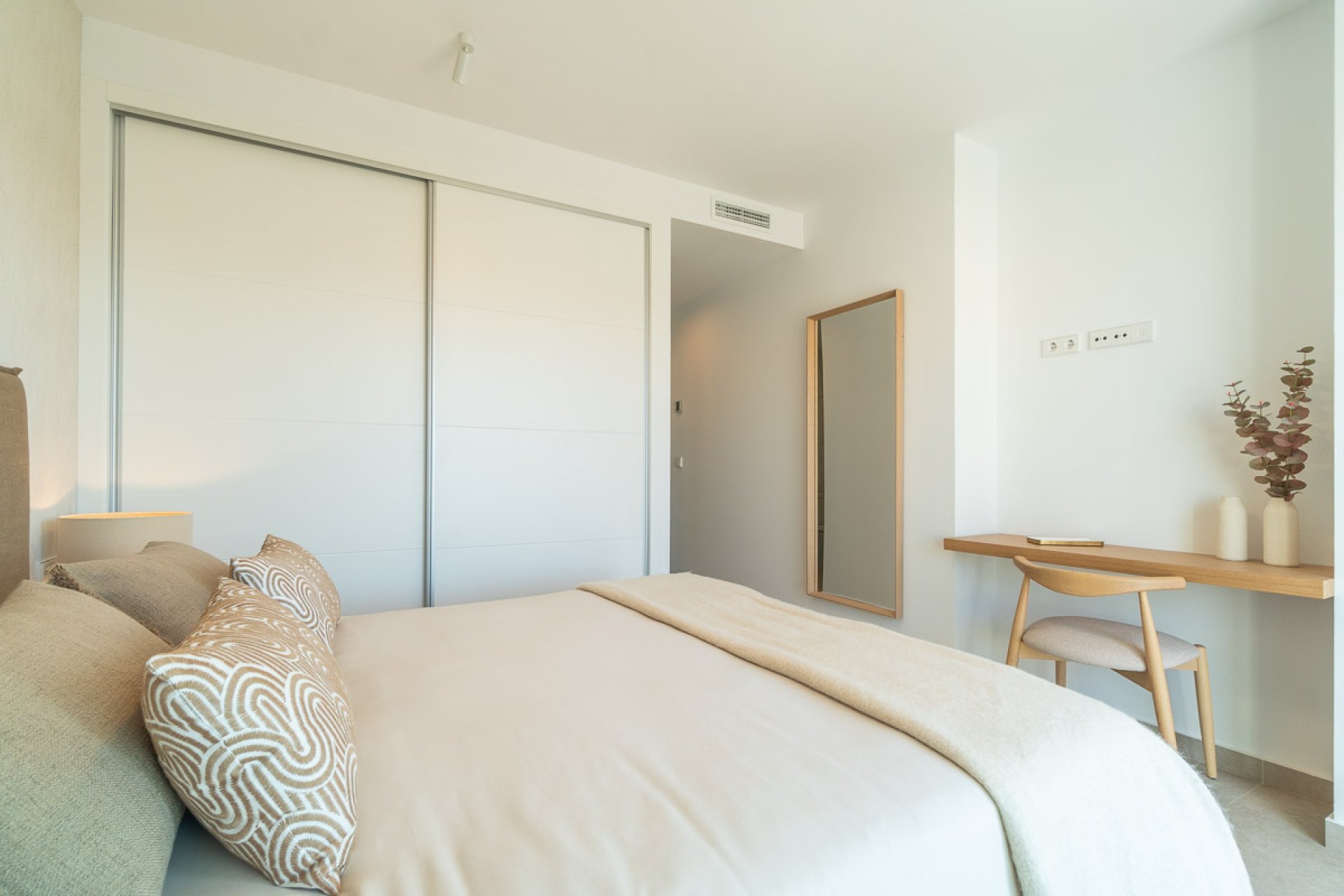 Neue Gebäude - Wohnung -
Playa Flamenca