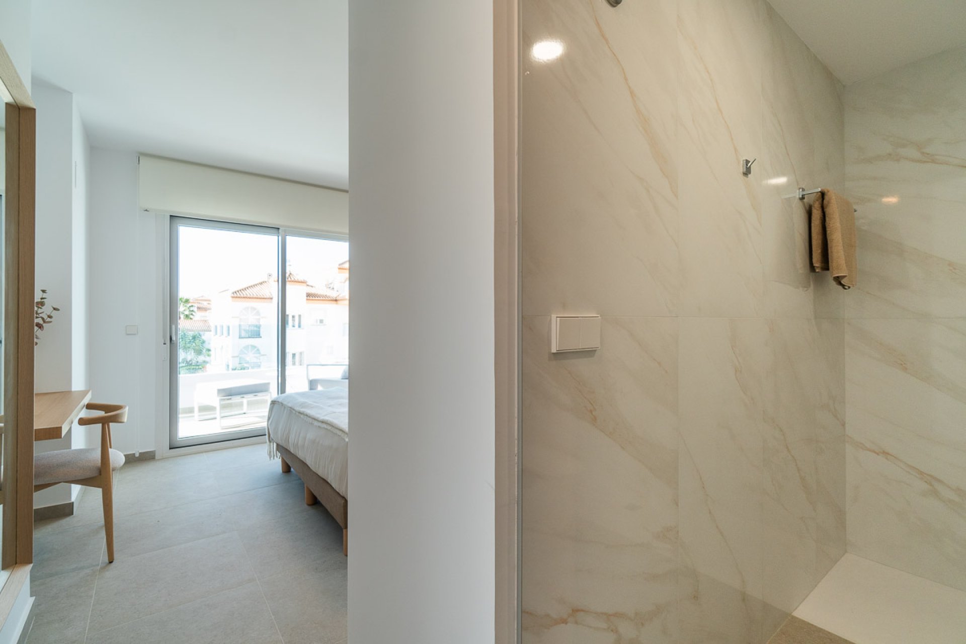 Neue Gebäude - Wohnung -
Playa Flamenca