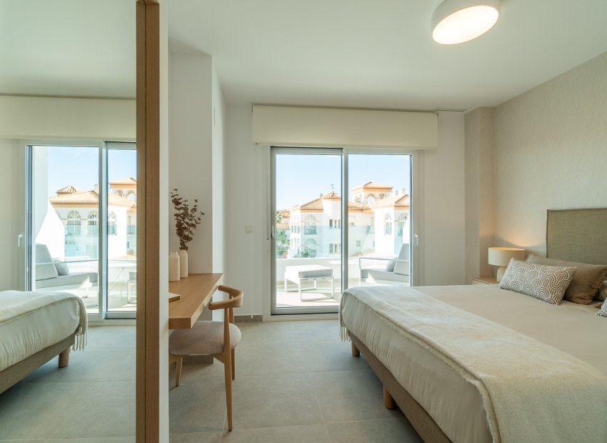 Neue Gebäude - Wohnung -
Playa Flamenca