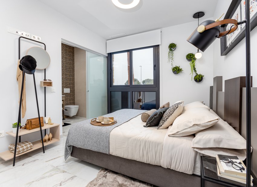 Neue Gebäude - Wohnung -
Torrevieja