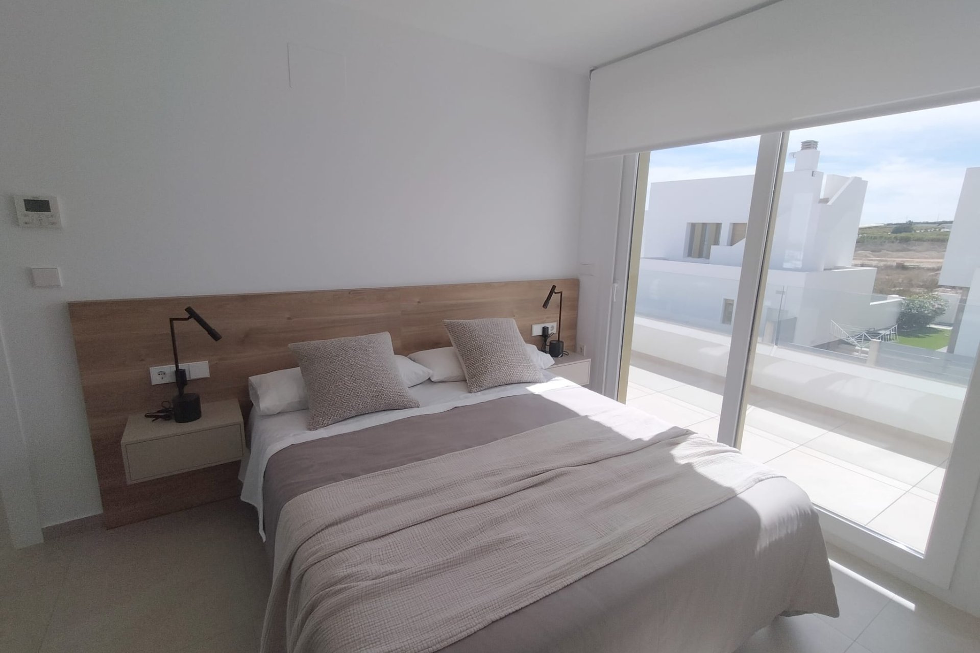 New Build - Detached Villa -
Entrenaranjos