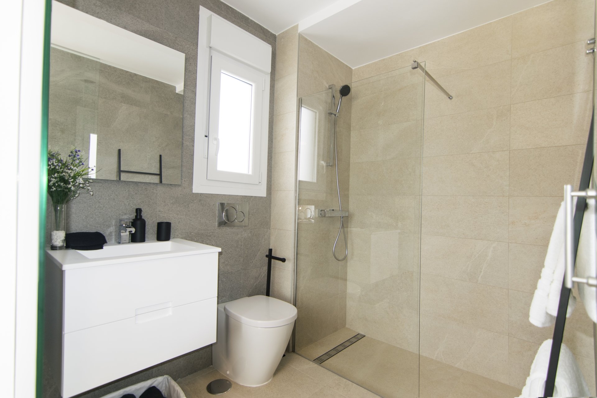 New Build - Detached Villa -
Entrenaranjos