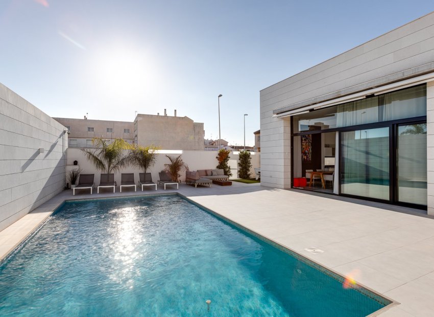 New Build - Detached Villa -
Pilar de la Horadada