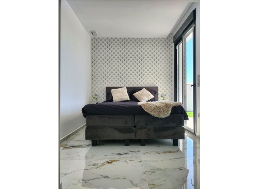 New Build - Detached Villa -
Pilar de la Horadada