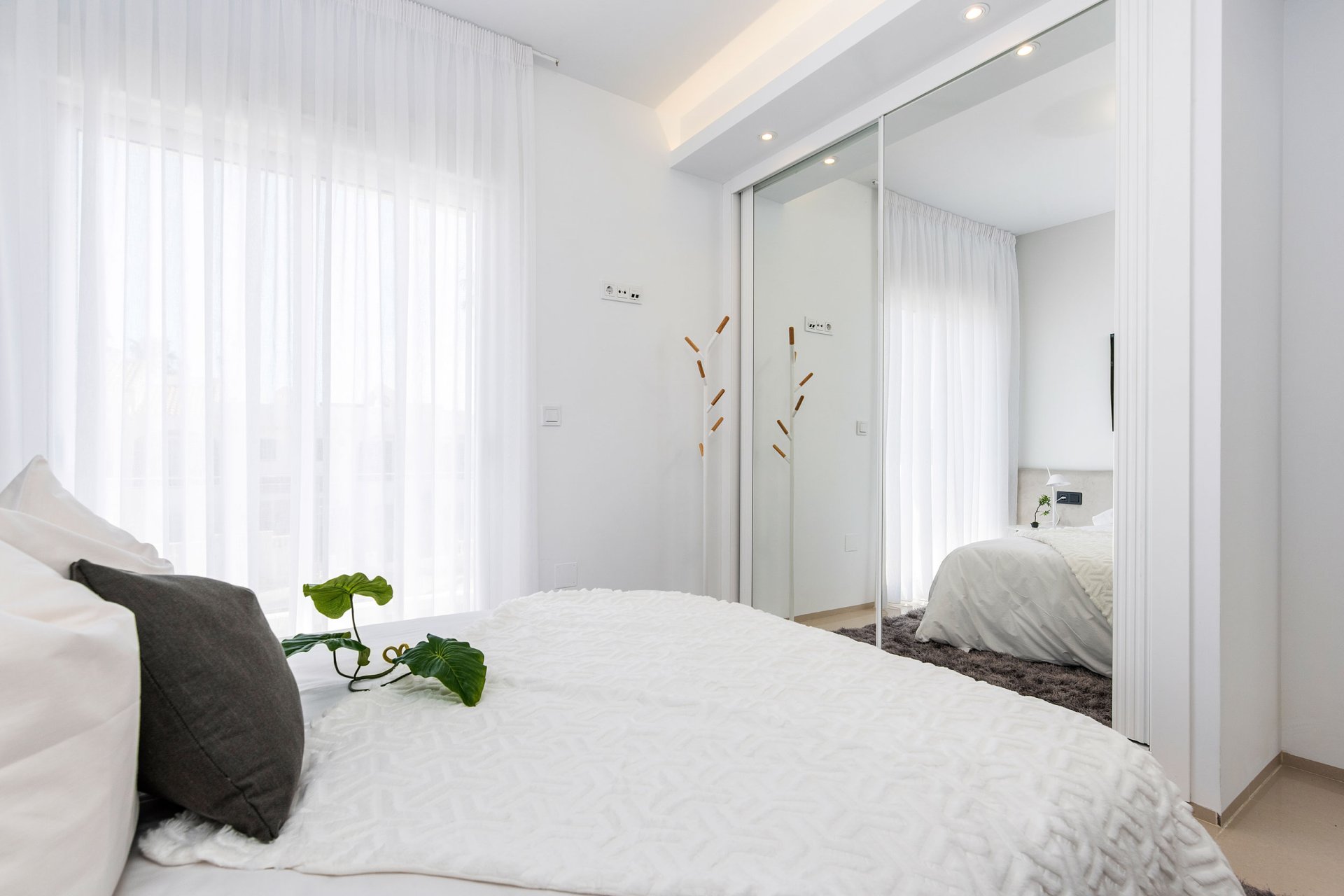 New Build - Semi-Detached -
Rojales