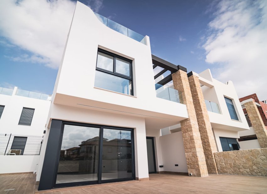 New Build - Terraced House -
Pilar de la Horadada