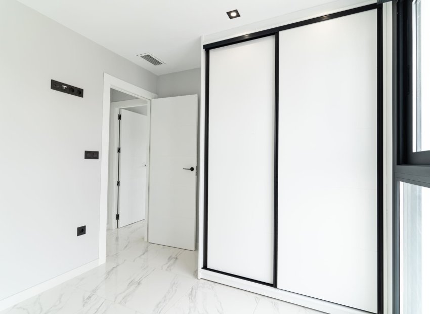 New Build - Terraced House -
Pilar de la Horadada