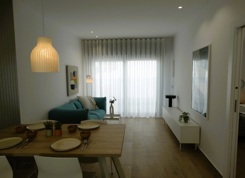 Nouvelle construction - Bungalow-Appartement -
Pilar de la Horadada