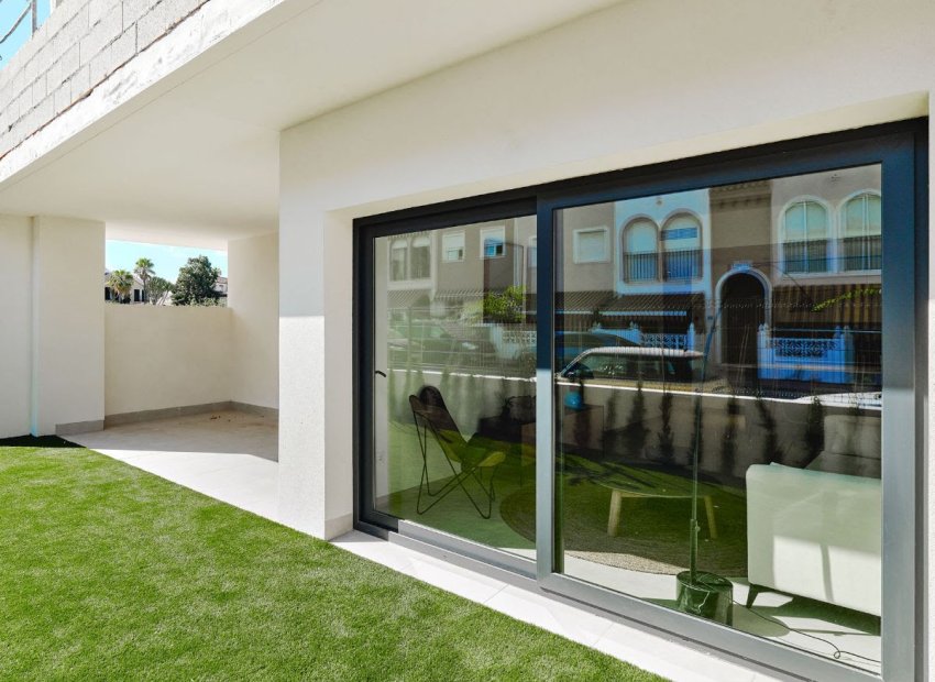 Nouvelle construction - Bungalow-Appartement -
Torrevieja