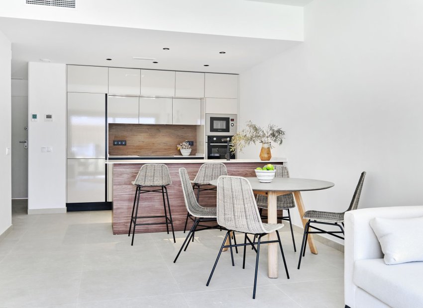 Nouvelle construction - Bungalow-Appartement -
Torrevieja