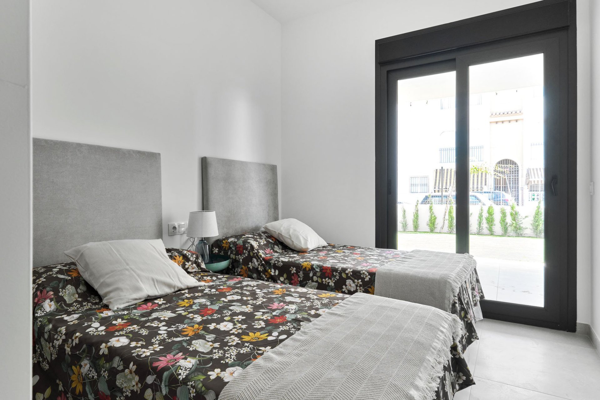 Nouvelle construction - Bungalow-Appartement -
Torrevieja
