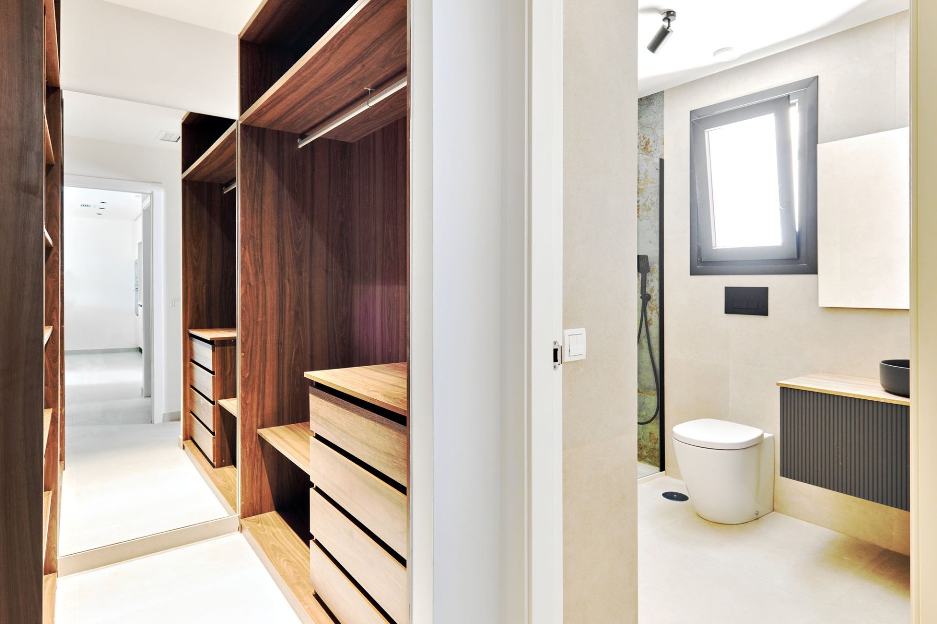 Nouvelle construction - Bungalow-Appartement -
Torrevieja